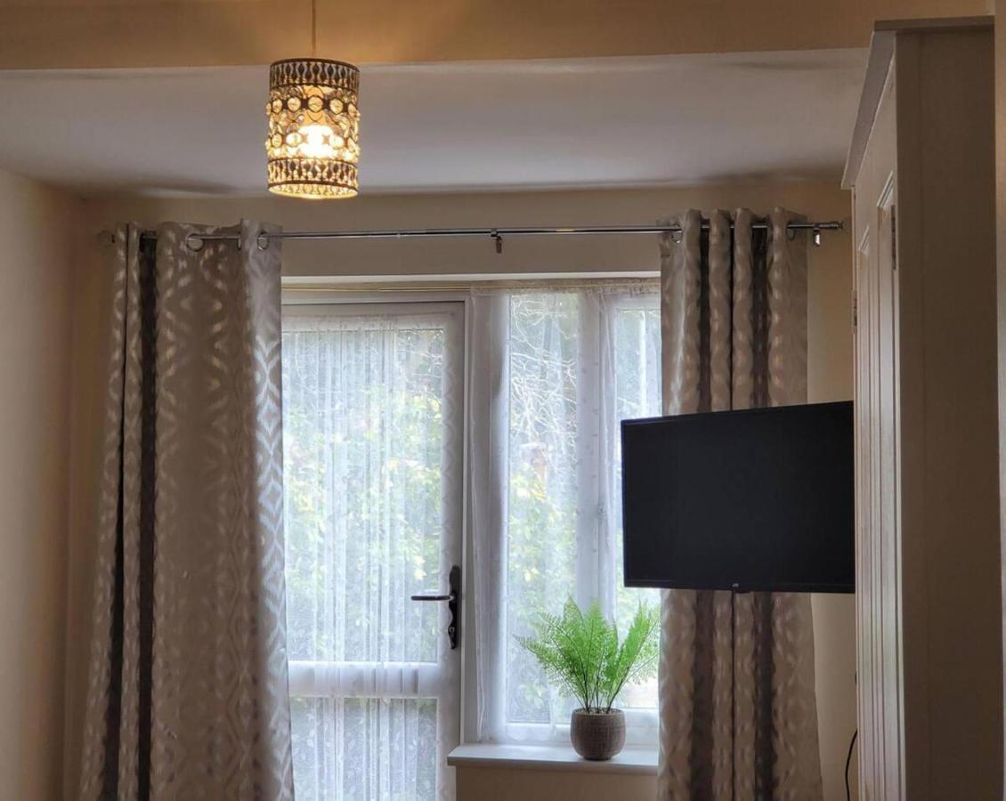 Cozy Central One Bedroom Flat Reading Exterior photo